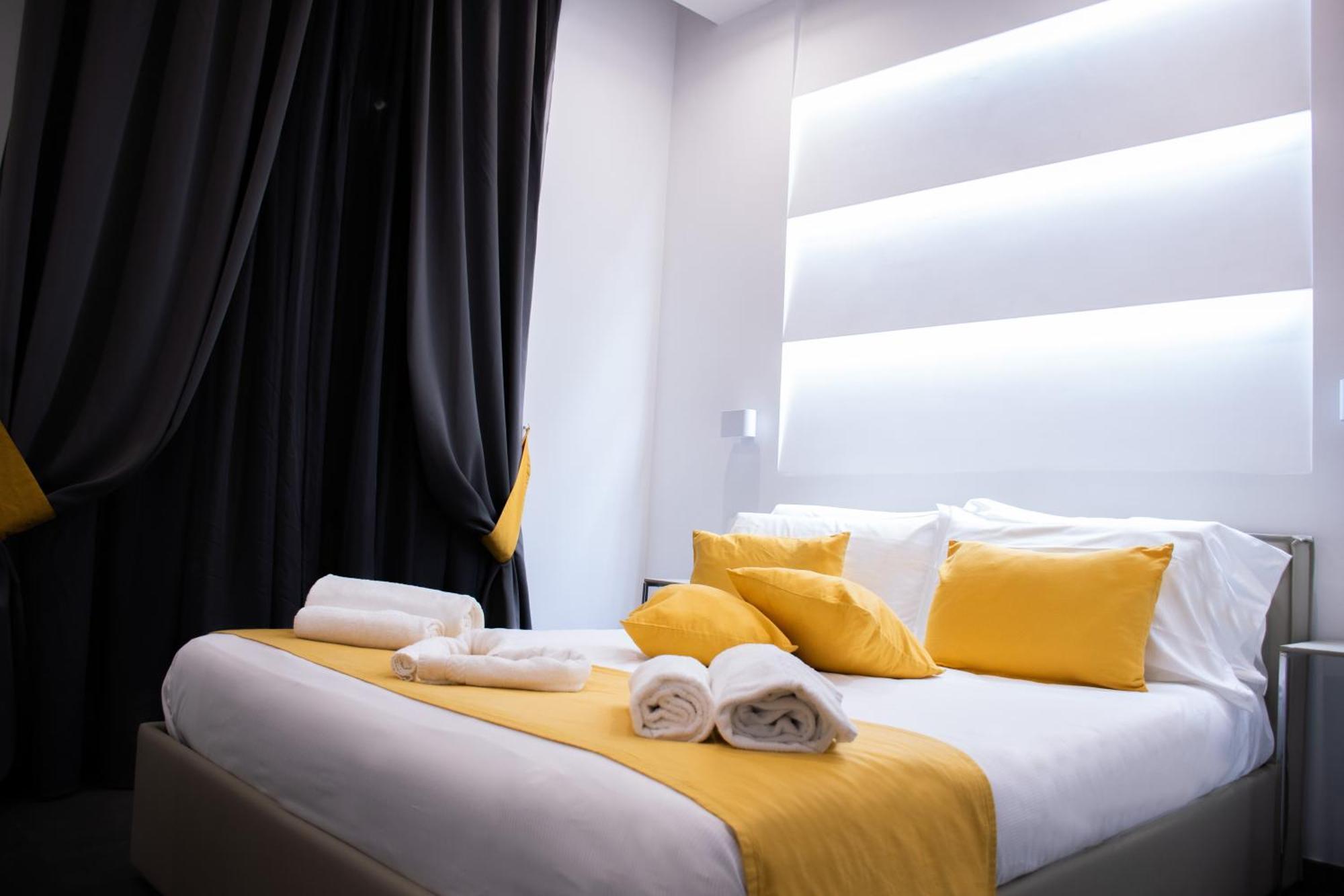 Megaris Luxury Suite Rooms Naples Luaran gambar